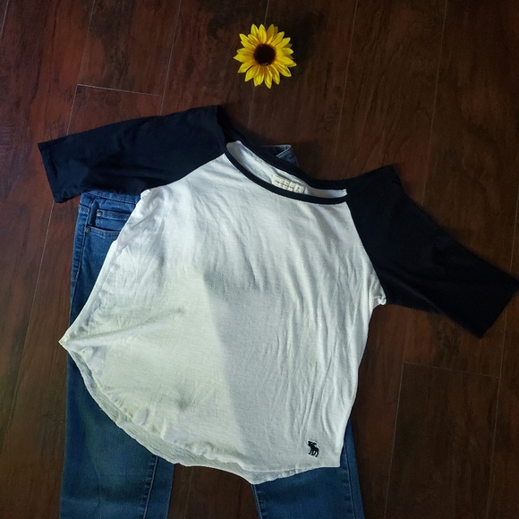 Abercrombie & Fitch Tops - ABERCROMBIE AND FITCH TOP